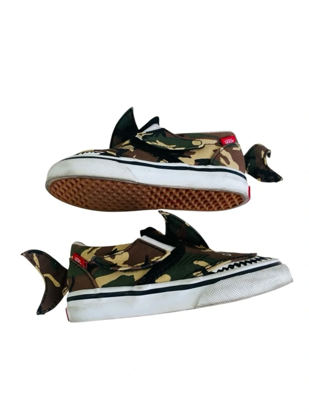 Vans Toddler Slip On V Camo Shark Sneakers Size 7